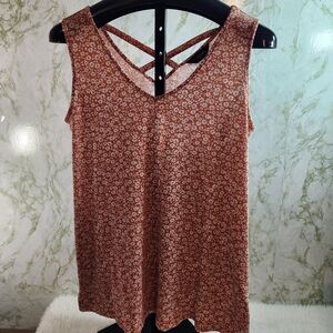 🤍YOURS Sleeveless Floral Print Top